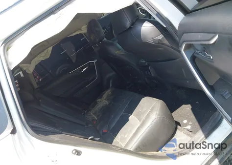 2021 Toyota Rav4 Xle from USA, damaged, VIN 2T3P1RFV7MC243150